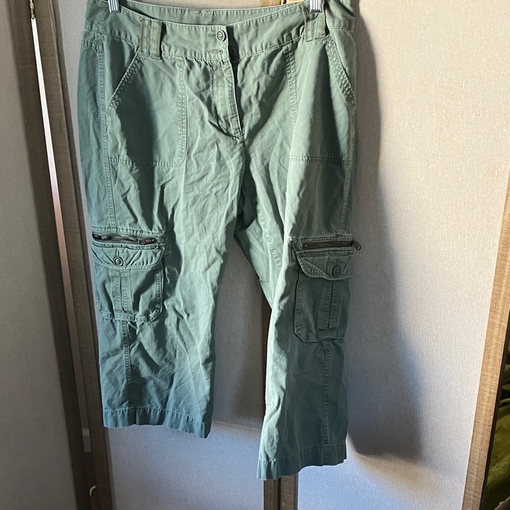 FINAL MARKDOWN Style & Co. Olive Cotton cropped cargo Pants 14